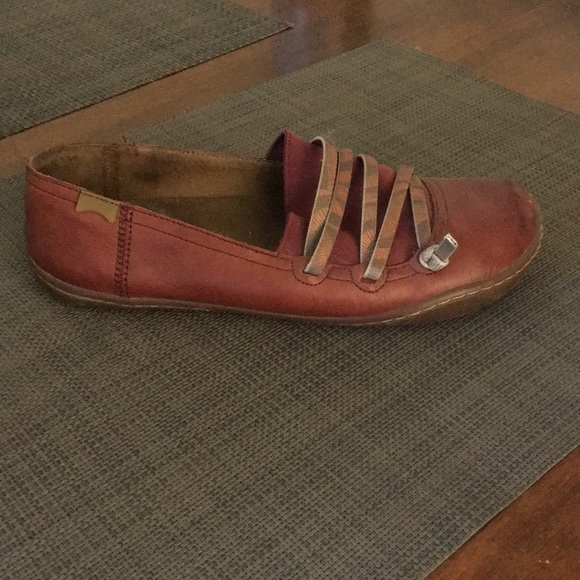 Woman’s Camper peu flats - Picture 3 of 6